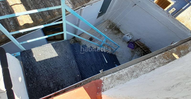 Foto fb16c7f3-ee9f-40c3-91f9-c51375b60296. Casa amb calefacció aparcament a Yecla
