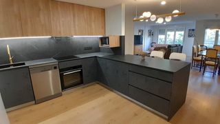 Appartement à Yecla. Piso moderno con ascensor en yecla