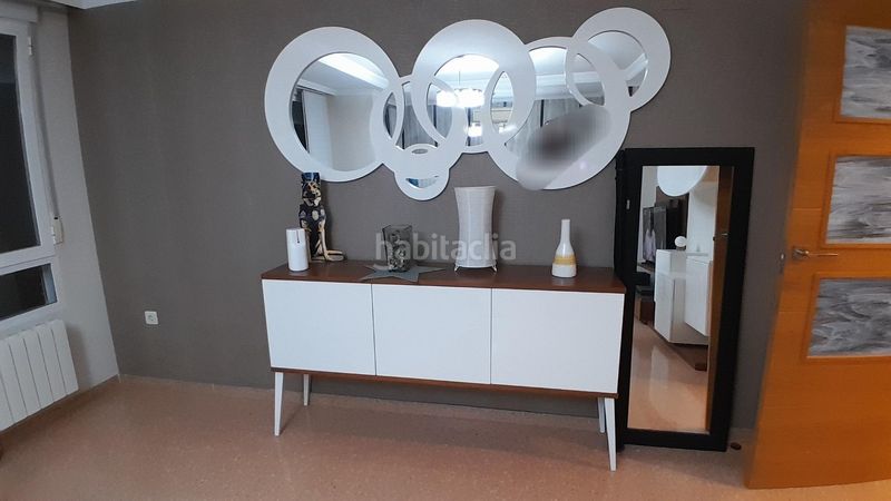 Foto 95a140a4-0d0a-4dfb-a350-ec43078018e0. Piso  de lujo en Yecla