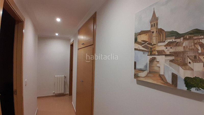 Foto f8ec521b-32aa-4031-b4b7-5ab67394eac8. Piso  de lujo en Yecla