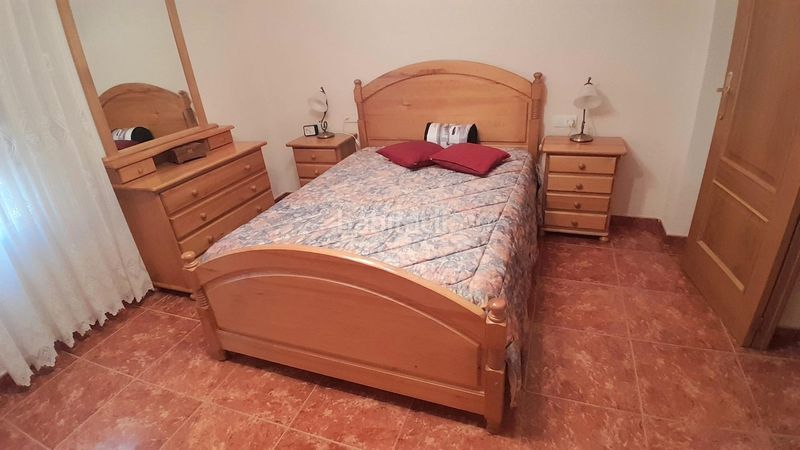 Foto 2cbe2435-71a2-4285-b490-813d9b144365. Location maison avec parking dans Yecla