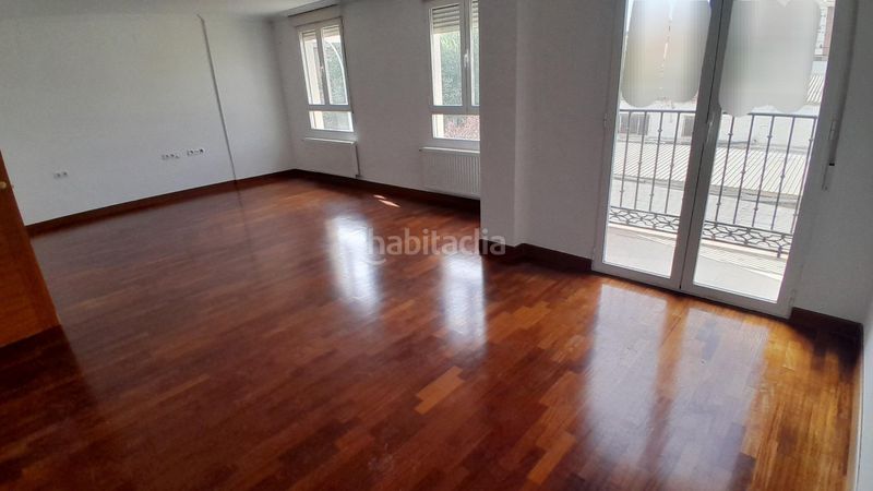 Foto 388969e1-462c-4dfb-853a-dd9ebc28bf13. Appartamento con riscaldamento parcheggio in Yecla