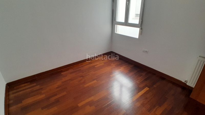 Foto 7419a5a0-7dfe-4d91-a90f-78c6181cdcd2. Appartamento con riscaldamento parcheggio in Yecla