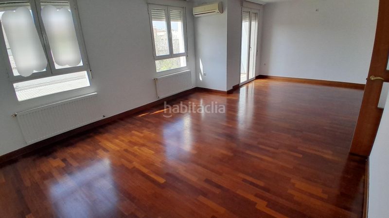 Foto 8fce28ce-ad8e-4ca1-ab86-ca6006b5d79e. Appartamento con riscaldamento parcheggio in Yecla