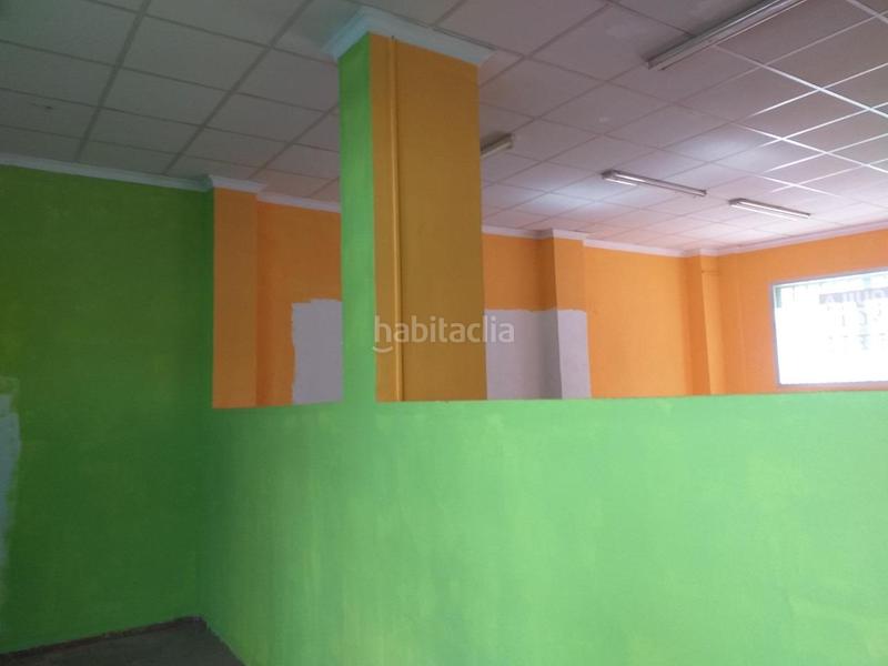 Foto f5482a34-a5db-48da-99bc-1e887144129f. Local comercial  a 2 calles en Yecla