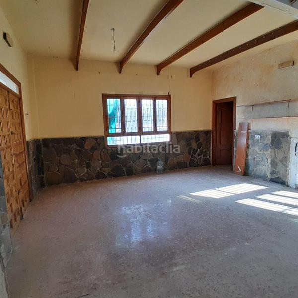 Foto 655ee837-f03d-4962-9fef-550d64f830fe. Nave industrial nave chalet linea carretera en Yecla