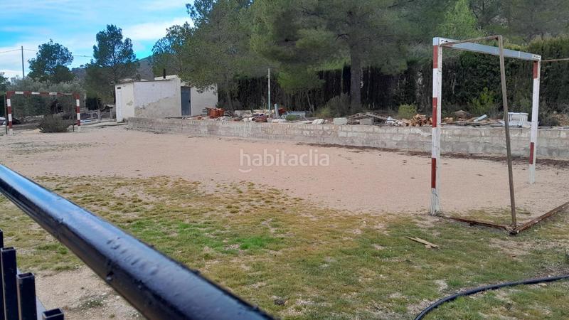 Foto aaad3c8f-6be4-455f-96c2-b34cbf2e7c8f. Chalet  a 6,5 km cercano a la montaña en Yecla