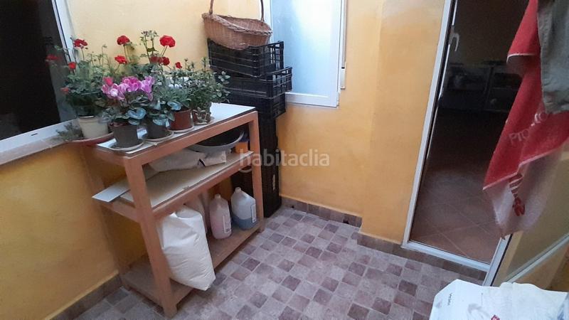 Foto 3ab01254-baa7-4c13-af15-2d2cdd9f38f3. Casa  moderna en Yecla