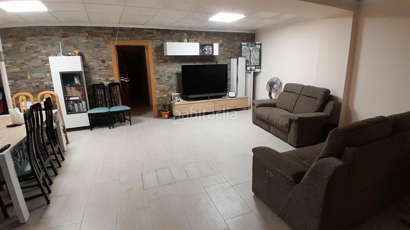 Foto b114d535-28b7-496b-b2ea-ce2168c8a802. Casa  moderna en Yecla
