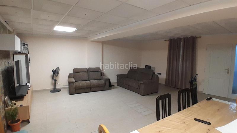 Foto bb480e70-715c-4779-8e3b-d18266ca59b4. Casa  moderna en Yecla