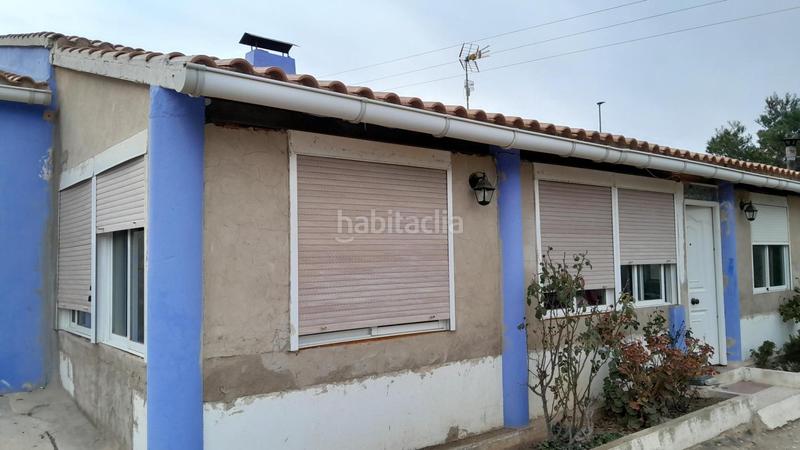 Foto 04e0edf6-5cf7-4c25-bf1b-9007fea2912a. Chalet  reformado junto a en Yecla