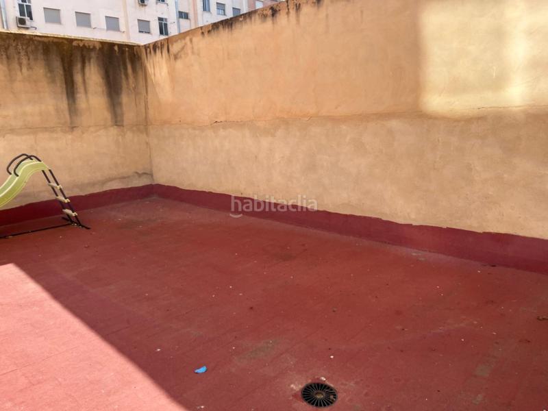 Foto 7f16d2a9-8b06-4b3c-b11d-0f532678778d. Local comercial  centrico en Almansa