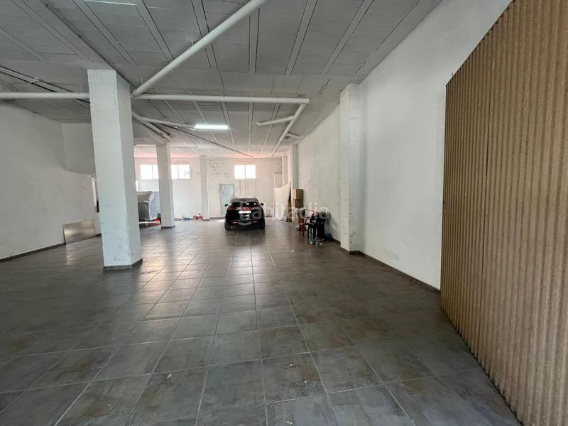 Foto 8f7db4f8-d220-467d-8c4e-f04e8420b00e. Local comercial  centrico en Almansa