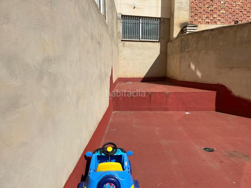Foto a2fddcee-5f76-4e24-8aa8-656ca1e93d00. Local comercial  centrico en Almansa