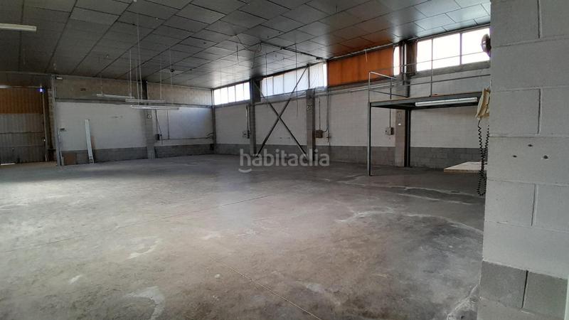 Foto 13b1fdaa-0179-4a2a-8eb6-ba67ff1e775c. Nave industrial nave de 670 mts. en Yecla