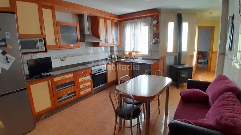Foto 61611fef-ec21-4f6c-8803-6056c880b0e2. Casa amb calefacció aparcament a Yecla