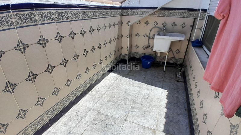 Foto 69a549e4-c53e-402c-8224-da51502fd407. Casa amb calefacció aparcament a Yecla