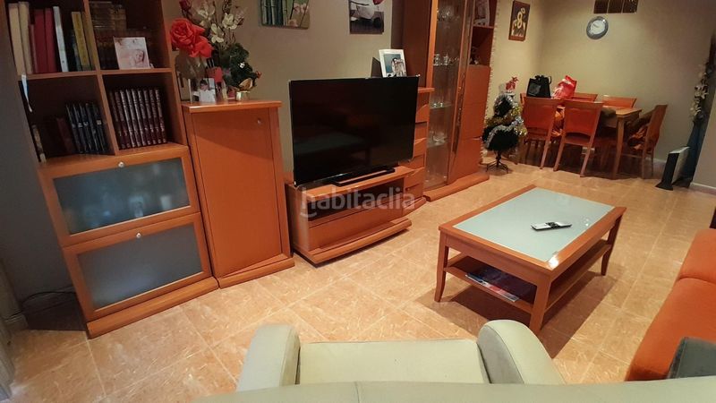 Foto e1a3197c-e8d9-40af-b260-f34650be3fcb. Casa amb calefacció aparcament a Yecla
