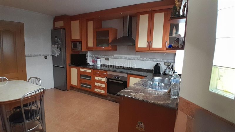 Foto e76a4c54-fb3c-4275-9bda-f31690a8c463. Casa amb calefacció aparcament a Yecla