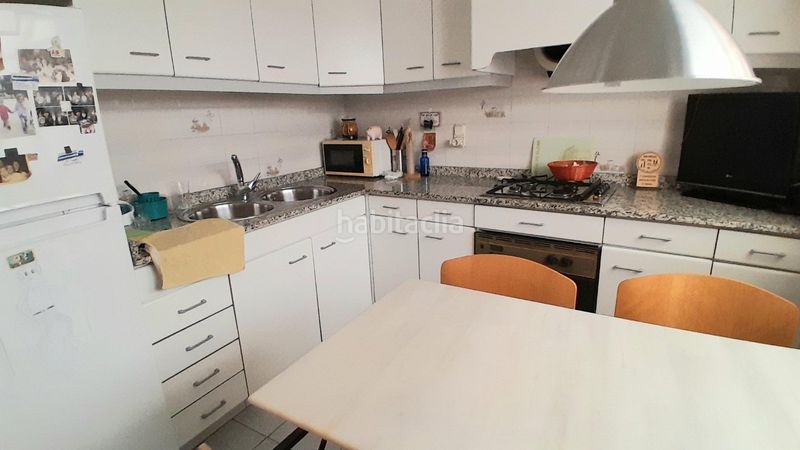 Foto 330af7d2-662a-451b-9f43-66a329615835. Casa amb aparcament a Yecla