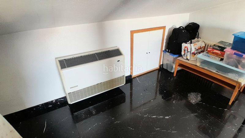 Foto c9a11ee1-ce48-4a53-b11f-abba448fc745. Casa amb aparcament a Yecla