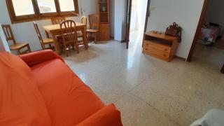 Pis a Yecla. Piso en el centro 4 habitaciones en yecla