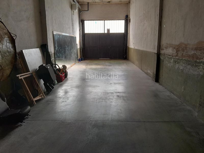 Foto a5214f2a-892f-4913-8792-eb90109f6e14. Planta baixa amb calefacció aparcament a Yecla