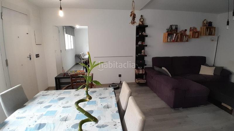 Foto c2419dc8-fa83-4503-bed4-e64911798150. Casa amb aparcament a Yecla
