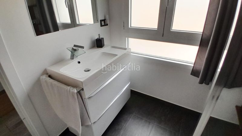 Foto e6b2c886-9c96-44dd-8599-c7a25a00940e. Casa amb aparcament a Yecla