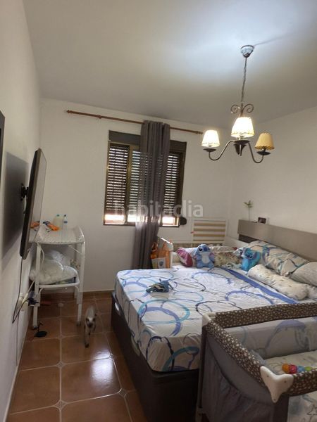 Foto bb56307a-1ee2-4ddb-869b-281bf32baea6. Chalet  con piscina en Yecla