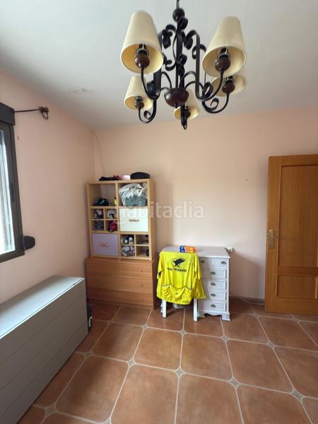 Foto ea02708b-797a-47d9-9d1b-d5c5b535674b. Chalet  con piscina en Yecla