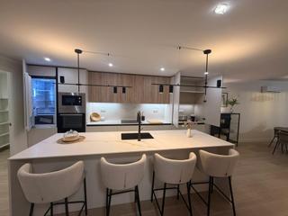 Piso  Calle gobernador bermudez castro. Vivienda de lujo totalmente reformada a estrenar en calle gobern