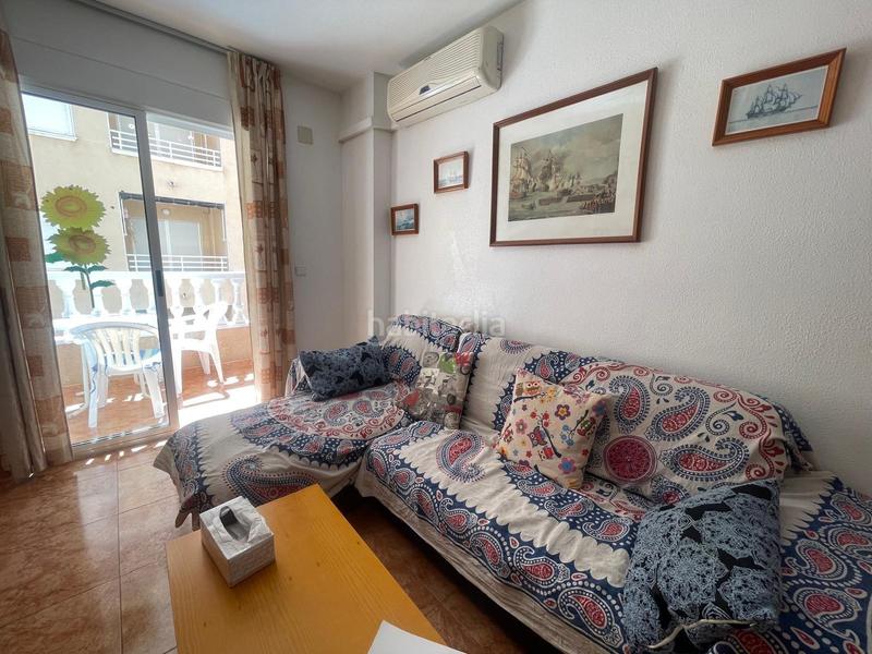 Foto b5930755-88d2-49ba-894c-43d390c228a2. Apartament amb calefacció aparcament piscina a Antonio Machado Torrevieja