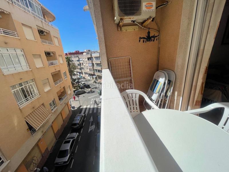 Foto c29561ee-f6fa-4f83-9187-631b3cf5e5e6. Apartament amb calefacció aparcament piscina a Antonio Machado Torrevieja