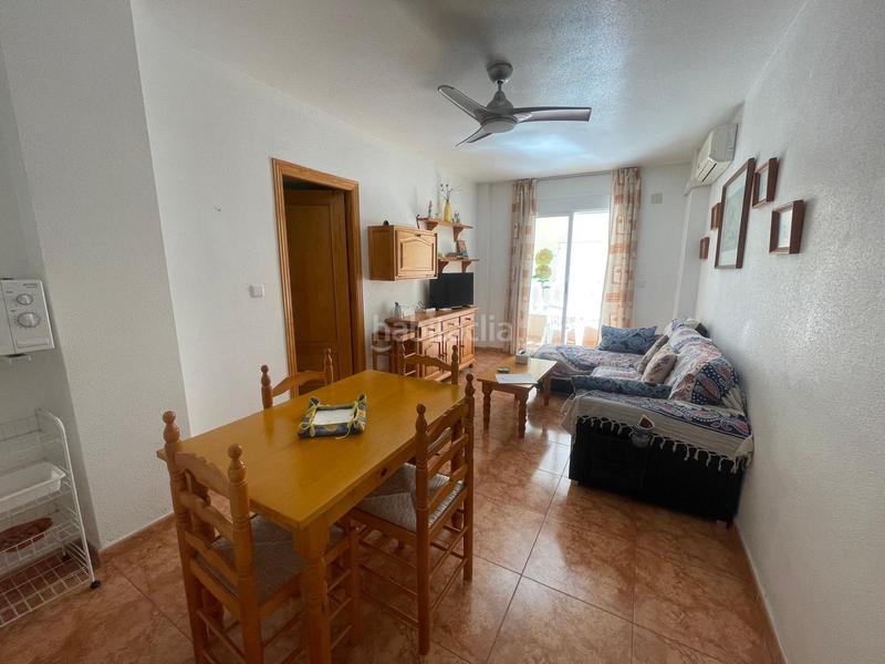 Foto dbf2ee8b-e877-4a69-b743-ddd48389ccec. Apartament amb calefacció aparcament piscina a Antonio Machado Torrevieja
