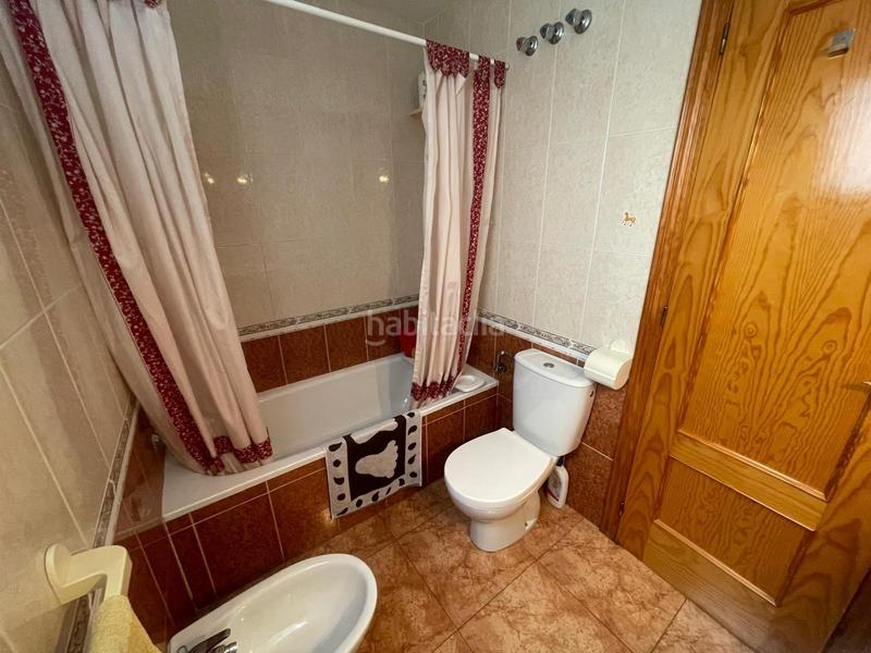 Foto e12b13dc-b850-48d6-b81e-4bb06fc72cf4. Apartament amb calefacció aparcament piscina a Antonio Machado Torrevieja