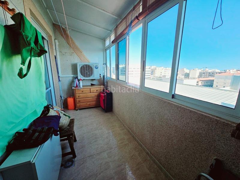 Foto 56320703-484f-44c0-b094-7e3871235397. Ático  de 2 dormitorios con piscina comunitaria en el corazón en Torrevieja