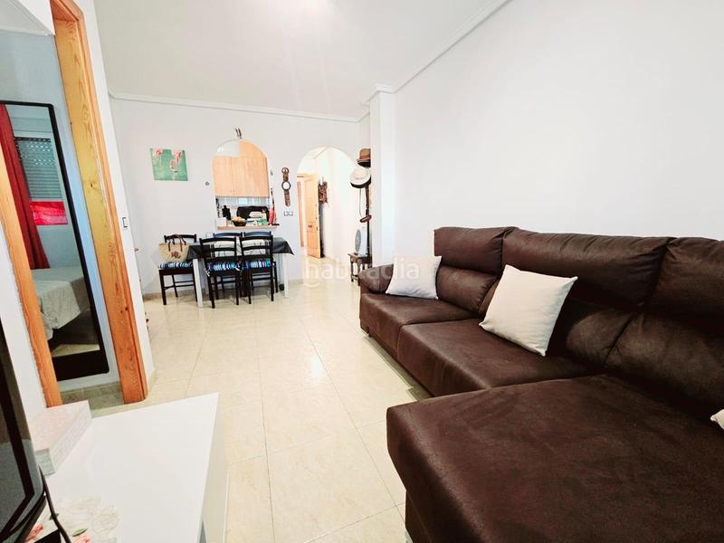 Foto c96ddc5a-931a-4390-aae3-5343f1ac2dea. Ático  de 2 dormitorios con piscina comunitaria en el corazón en Torrevieja