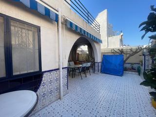 Casa adossada en Zona Carrefour - Urbanizaciones. Gran adosado de 3 dormitorios en residencial privado!