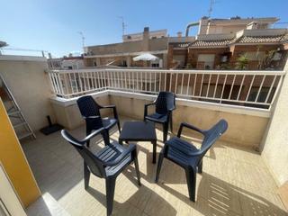 tic  Calle san pascual. tico a 500 metros de la playa del cura con orientacin sur
