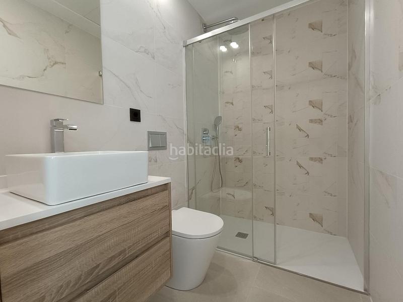 Foto 3132bc5d-da81-4c05-a58a-5682c7bc479f. Casa pareada lujosos chalets adosados de nueva construcción , costa blanca en Benijófar