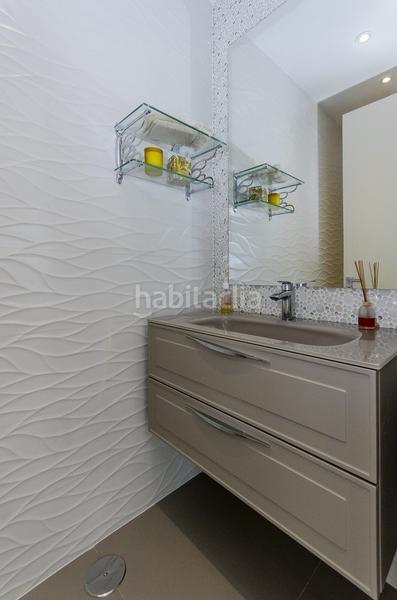 Foto 35f0d407-ca83-4f0d-9a46-cf44a8c04772. Xalet amb aparcament piscina a Campoamor Orihuela