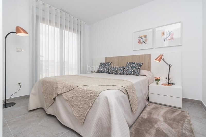 Foto f738ff7d-d36b-4adc-ab61-d5d2238048f7. Casa amb aparcament piscina a Los Balcones-Los Altos Torrevieja
