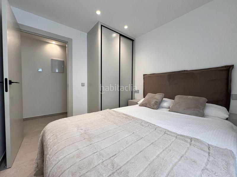 Foto 00564ea6-cfd4-4e31-b594-e3e41db73a54. Apartamento en avenida doctor gregorio marañon 70 exclusivo apartamento de lujo reformado en 2025 con vistas al mar y alta eficiencia energética en Torrevieja