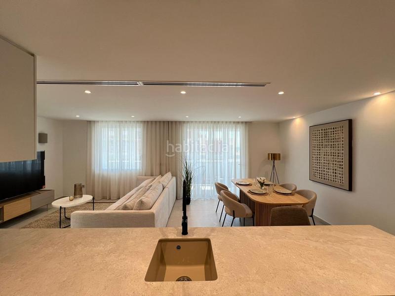 Foto 8ed839ff-feaa-43d2-8865-d5f1149ef56e. Apartamento en avenida doctor gregorio marañon 70 exclusivo apartamento de lujo reformado en 2025 con vistas al mar y alta eficiencia energética en Torrevieja