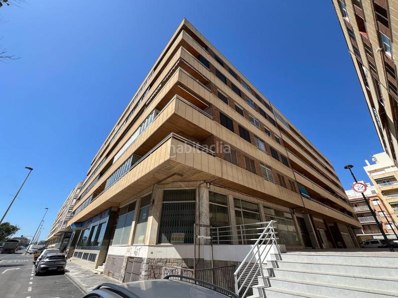 Foto b1f595b5-c731-4f26-8749-bdcf0648db56. Apartamento en avenida doctor gregorio marañon 70 exclusivo apartamento de lujo reformado en 2025 con vistas al mar y alta eficiencia energética en Torrevieja