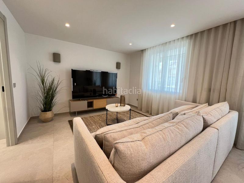 Foto f85bf240-5f97-47b3-84ef-67c9047da9b3. Apartamento en avenida doctor gregorio marañon 70 exclusivo apartamento de lujo reformado en 2025 con vistas al mar y alta eficiencia energética en Torrevieja