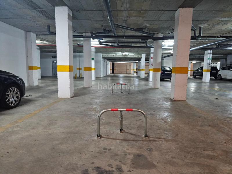 Foto b12ec1cf-cde2-46f9-9557-39ca9fcf754c. Autoparkplatz in calle san pascual 253c in Antonio Machado Torrevieja