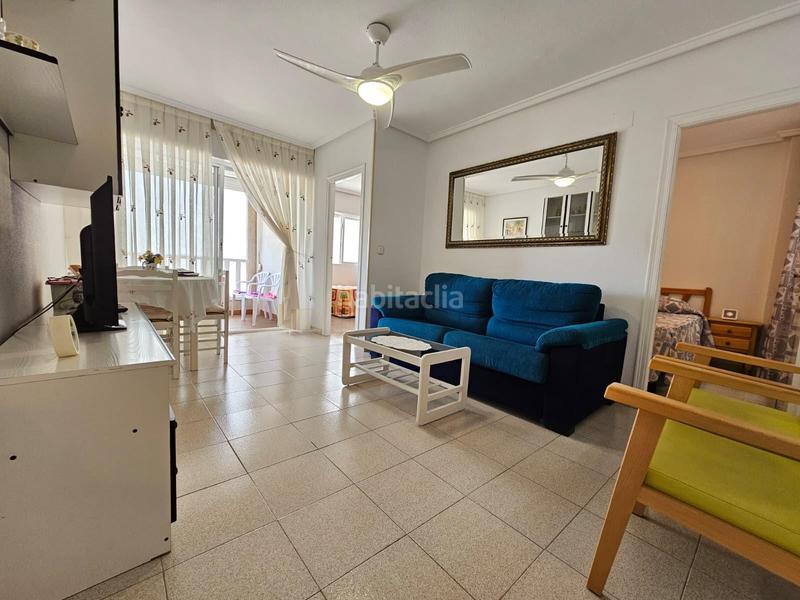 Foto ac7a7dd5-158c-4f3d-a024-ed03edd35101. Apartamento en calle beniajan 16 apartamento a pocos metros del mar con piscina comunitaria en Torrevieja