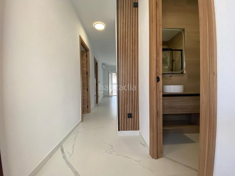 Foto a63505df-f428-4ba2-8a8a-721fcc7c6adb. Dachwohnung in avenida de diego ramírez pastor 239 in Torrevieja